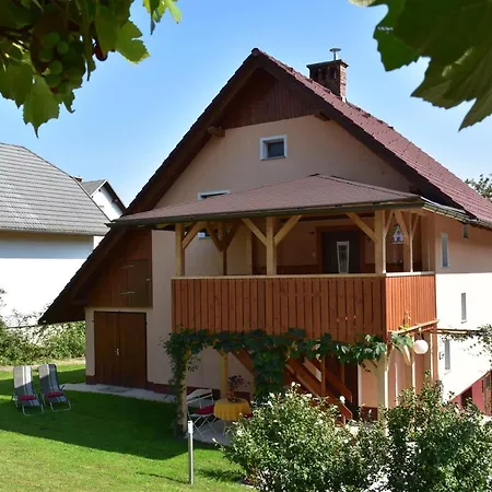 Ravnik Apartman