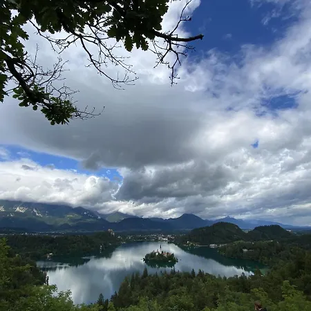 Ravnik Bled