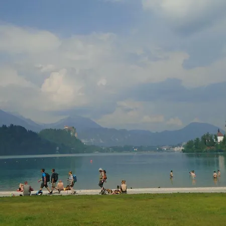 Ravnik * Bled